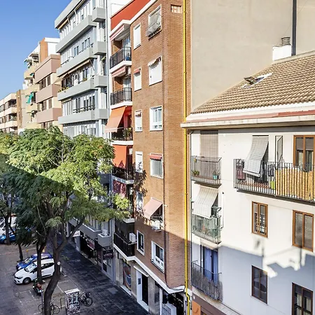 Estudio 4 En El Centro * Valensiya